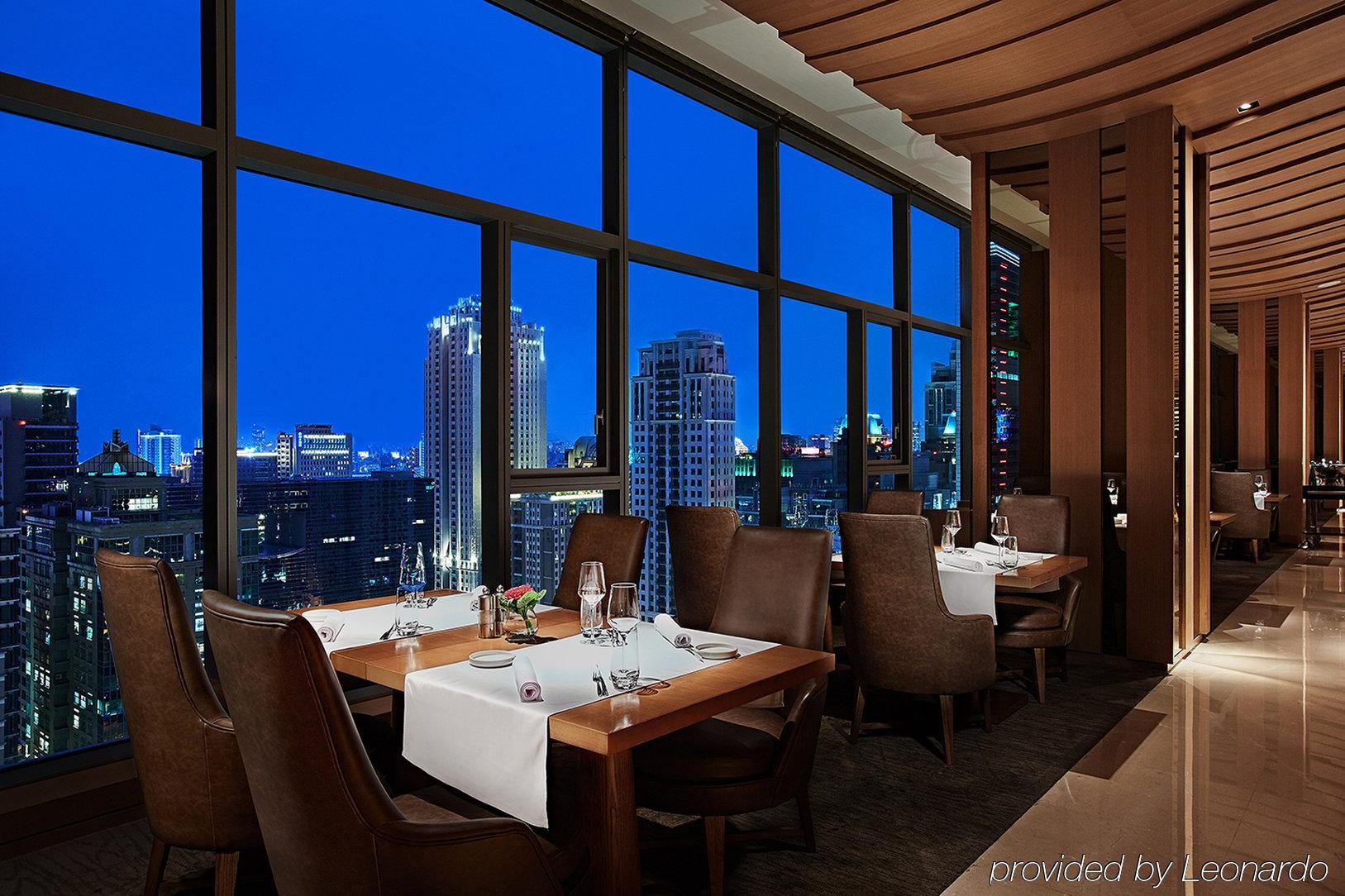 Millennium Hotel Taichung Buitenkant foto The restaurant