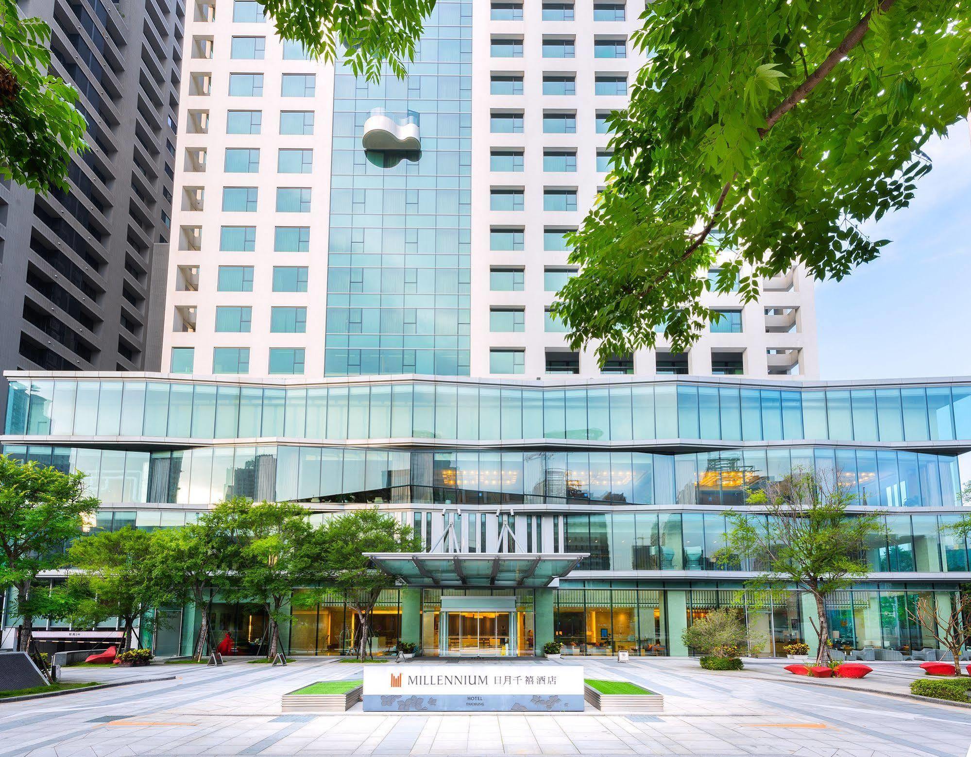 Millennium Hotel Taichung Buitenkant foto Main entrance