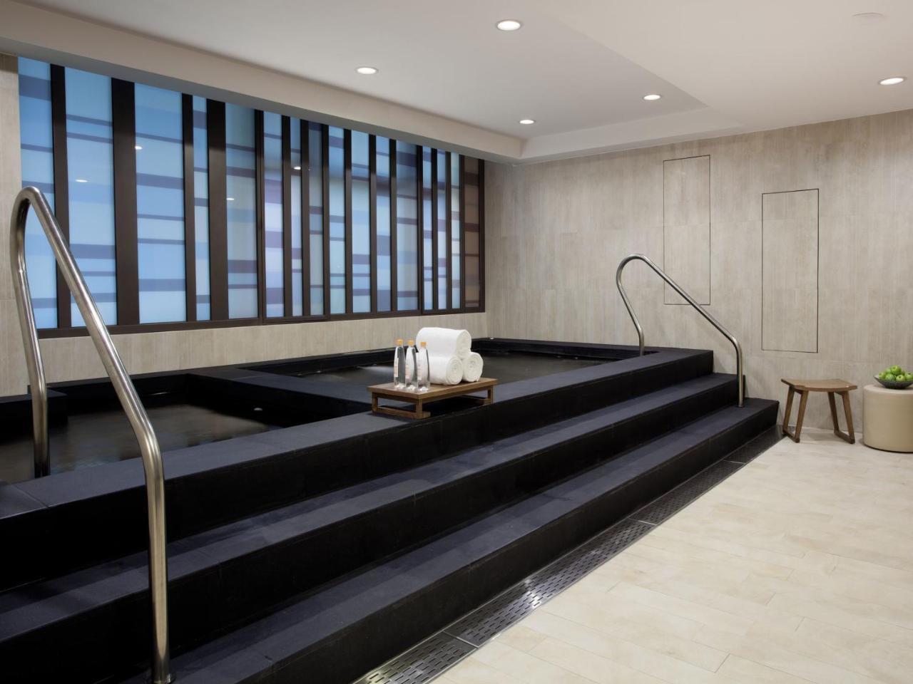 Millennium Hotel Taichung Buitenkant foto The spa at The Ivy Spa